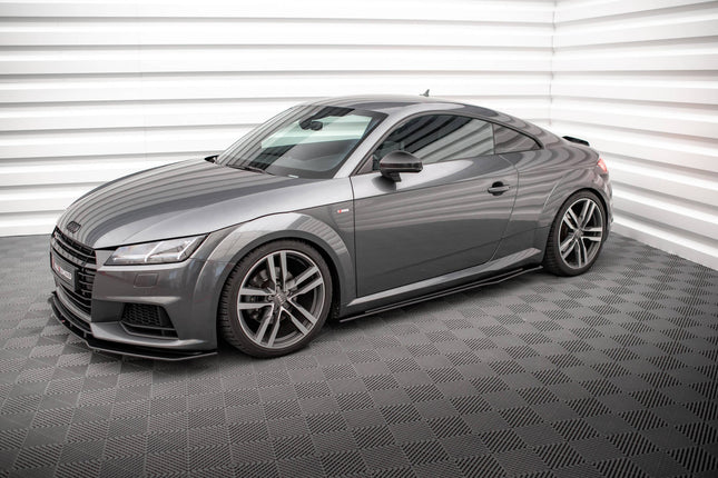 Sidokjolar Street Pro för Audi TT S/S-Line 8S