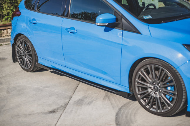 Sidokjolar Street Pro med flaps för Ford Focus RS MK3