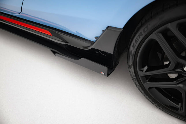 Sidokjolar Street Pro med flaps för Hyundai Veloster N MK2