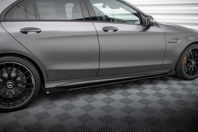 Sidokjolar Street Pro med flaps för Mercedes C63 W205 Facelift