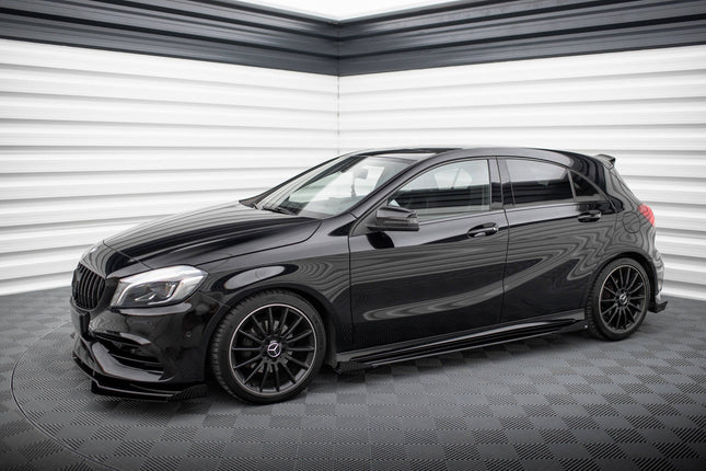 Sidokjolar Street Pro med flaps för Mercedes A-Klass AMG-Line W176 Facelift