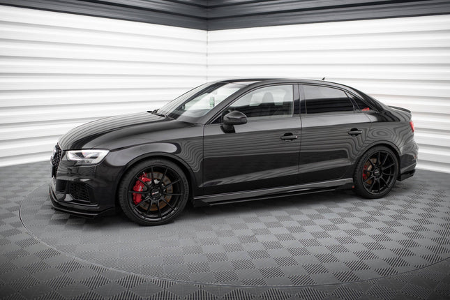Sidokjolar Street Pro V.1 med flaps för Audi RS3 Sedan 8V Facelift