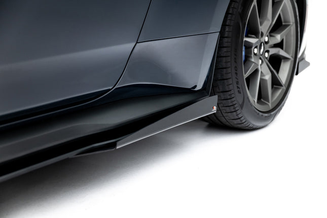 Sidoflaps för Ford Mustang Dark Horse MK7