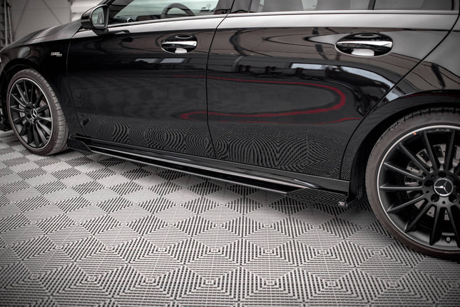 Sidoflaps för Mercedes A35/AMG-Line Aero Pack W177