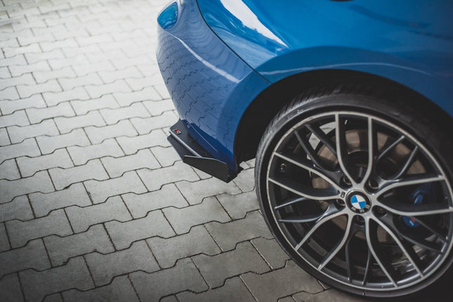 Bakre sidoflaps för BMW M135i F20