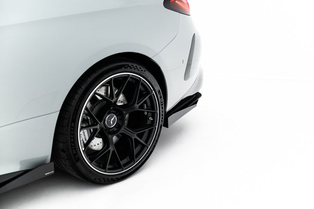Bakre sidoflaps för Mercedes CLE 53 Aero C236