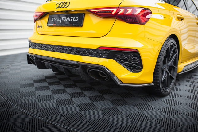 Bakre sidosplitters i prepreg-kolfiber för Audi RS3 Sportback 8Y