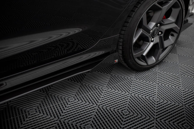 Sidoflaps för Ford Fiesta ST/ST-Line MK8