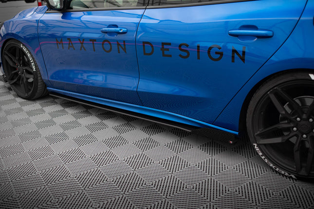 Sidoflaps för Ford Focus ST/ST-Line MK4