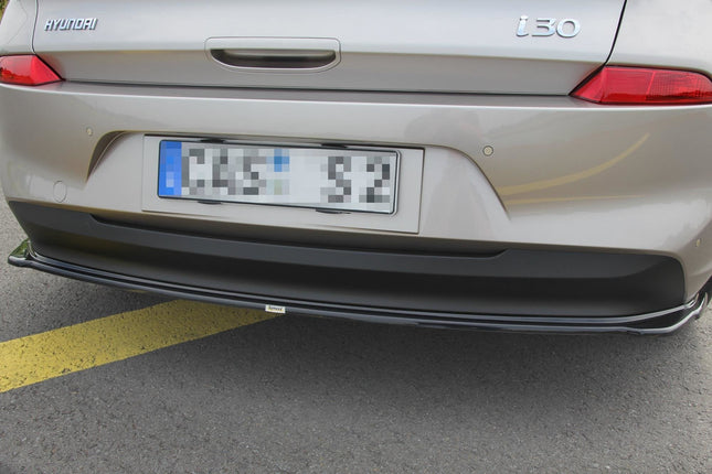 Bakre splitter (diffuser) utan vertikala stag för Hyundai I30 MK3 Hatchback