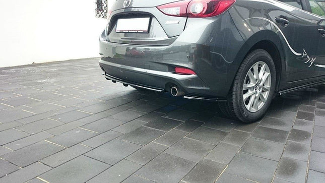 Diffuser med vertikala stag för Mazda 3 BN (MK3) Facelift