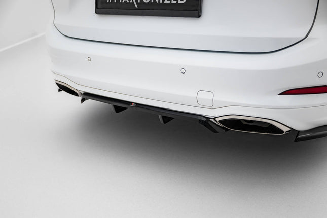 Diffuser (mittdel) med vertikala stag för Ford Focus Vignale Kombi MK4