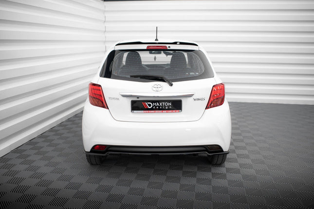 Bakre splitter (diffuser) för Toyota Yaris MK3 Facelift