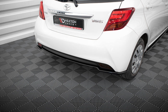 Bakre splitter (diffuser) för Toyota Yaris MK3 Facelift