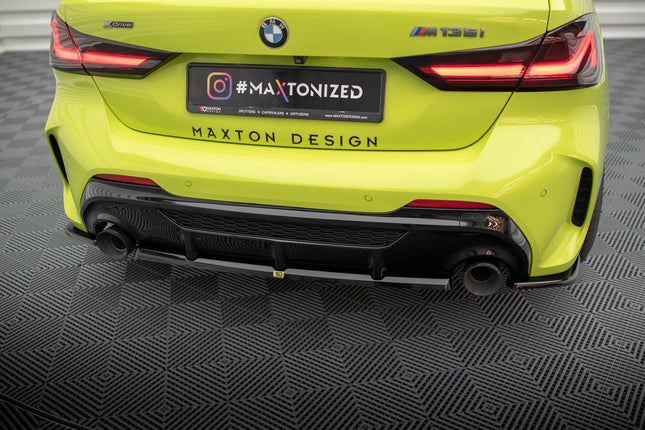 Bakre splitter (diffuser) V.2 för BMW M135i F40
