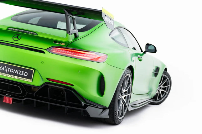 Diffuser med LED och vertikala stag för Mercedes GT R C190 Facelift