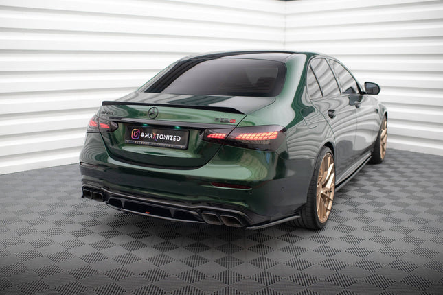 Bakre splitter med vertikala stag för Mercedes E63 W213 Facelift