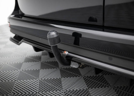Bakre splitter med vertikala stag för Mercedes T W420