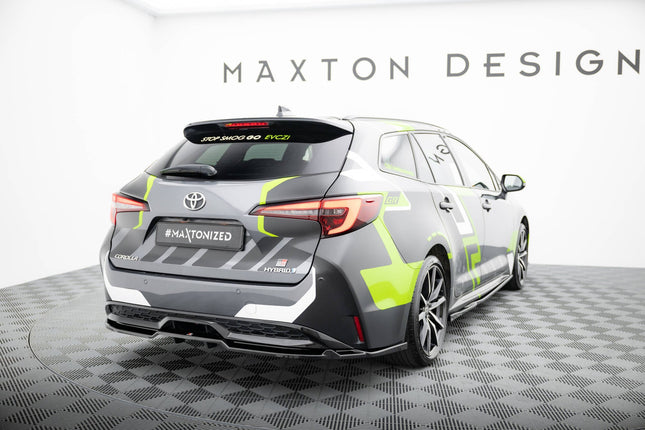 Diffuser med vertikala stag för Toyota Corolla GR Sport Touring Sports XII