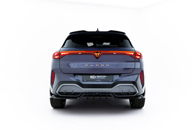 Diffuser V.1 med vertikala stag för Cupra Terramar MK1 (för bil utan dragkrok)