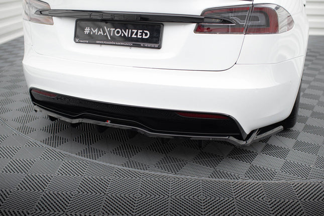 Diffuser V.2 med vertikala stag för Tesla Model S Plaid MK1 Facelift
