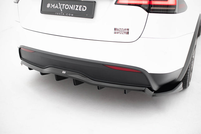 Diffuser V.2 med vertikala stag för Tesla Model X MK1 Facelift