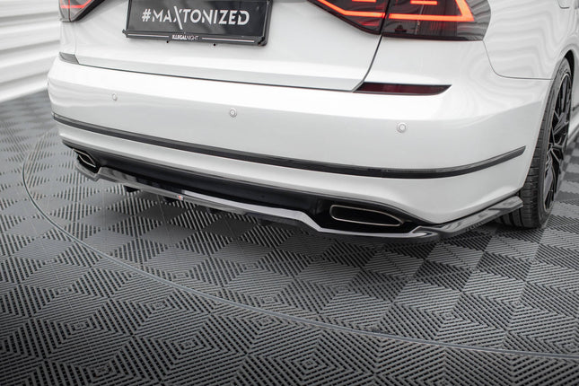 Diffuser med vertikala stag för VW Passat GT B8 Facelift USA