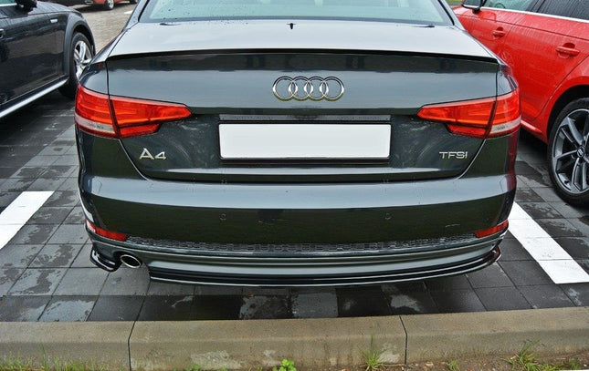Bakre sidosplitters för Audi A4 B9 S-Line