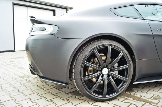 Bakre sidosplitters för Aston Martin V8 Vantage