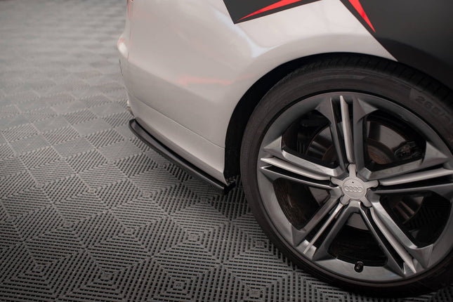 Bakre sidosplitters för Audi S8 D4