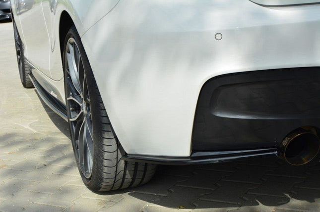 Bakre sidosplitters för BMW 1-serie F20/F21 M-Power (före facelift)