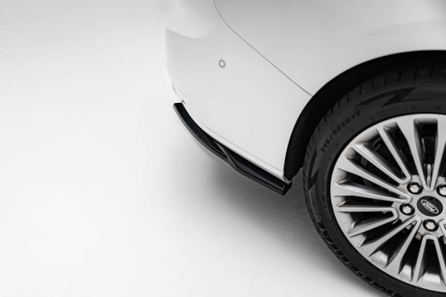 Bakre sidosplitters för Ford Focus Vignale Kombi MK4