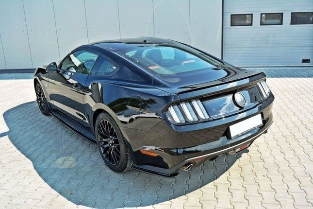 Bakre sidosplitters för Ford Mustang GT MK6