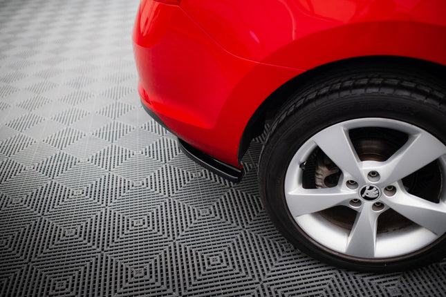 Bakre sidosplitters för Skoda Rapid Spaceback