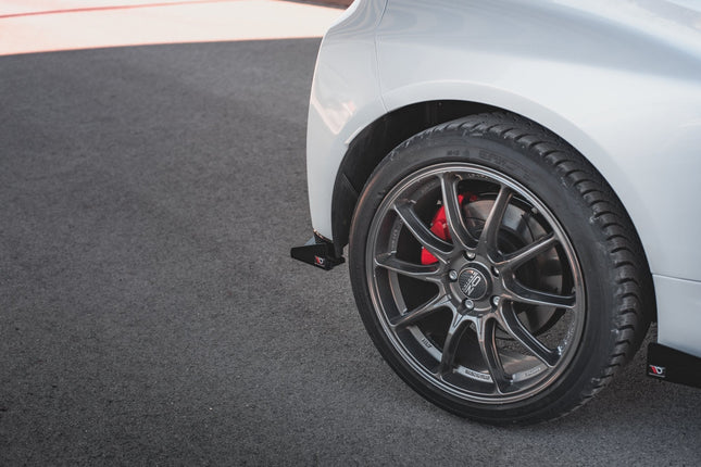 Bakre sidosplitters Street Pro med flaps för Toyota GR Yaris MK4