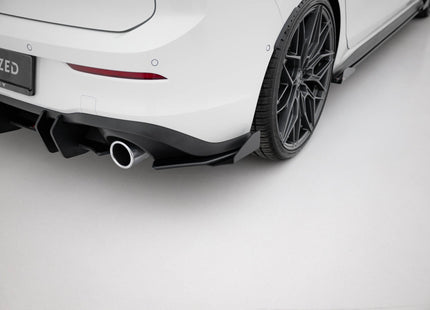 Bakre sidosplitters Street Pro med flaps för VW Golf GTI/GTE/R-Line MK8
