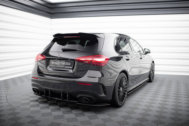 Bakre sidosplitters Street Pro för Mercedes A35 Hatchback W177