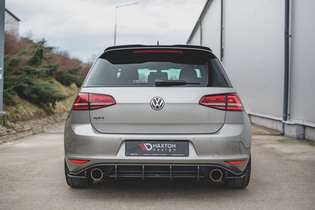 Bakre sidosplitters Street Pro V.1 för VW Golf 7 GTI