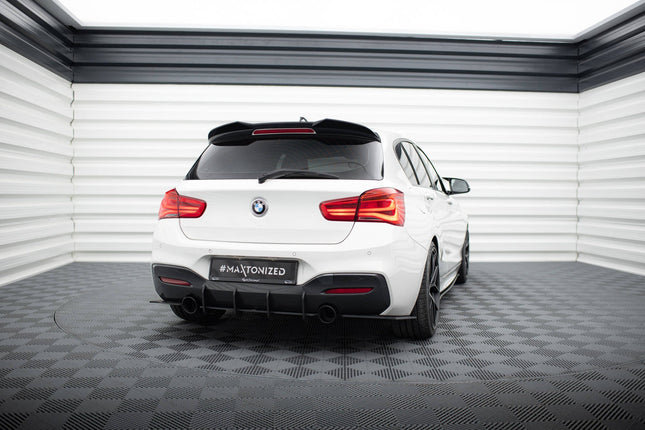 Bakre sidosplitters Street Pro V.2 för BMW 1-serie F20 M-Paket M140i