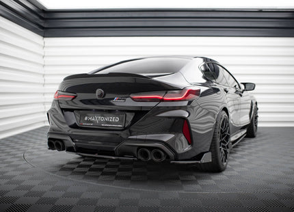 Bakre sidosplitters V.1 med flaps för BMW M8 Gran Coupé F93