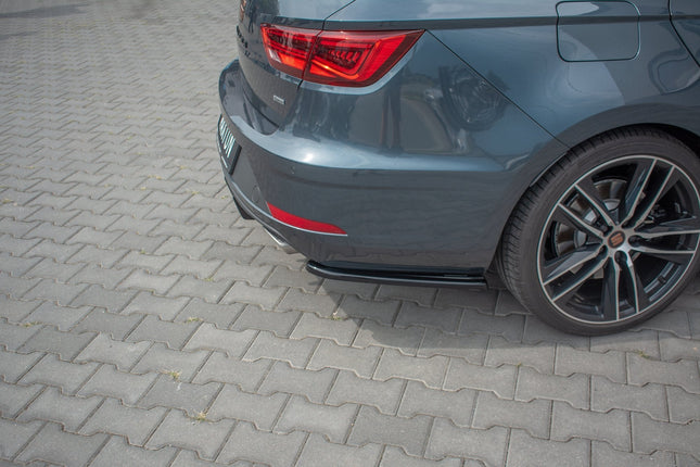 Bakre sidosplitters V.1 för Seat Leon Cupra MK3 Facelift Sports Tourer
