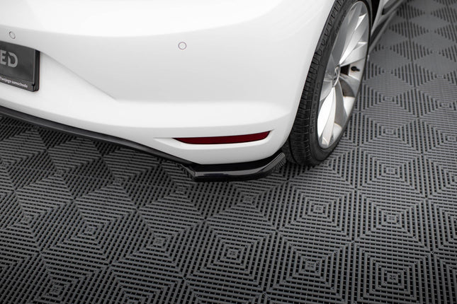 Bakre sidosplitters V.1 för VW Scirocco MK3 Facelift