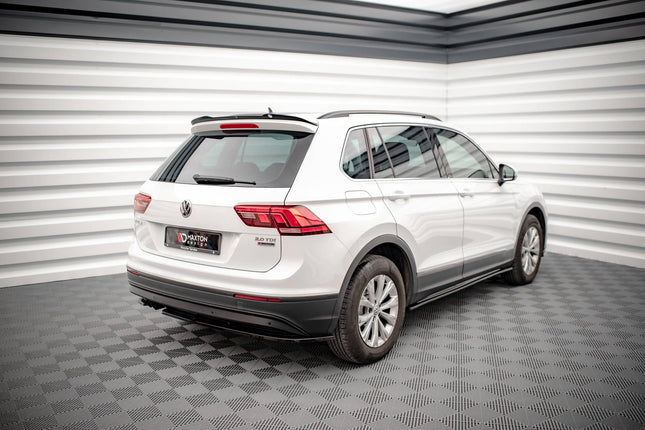 Bakre sidosplitters V.1 för VW Tiguan MK2