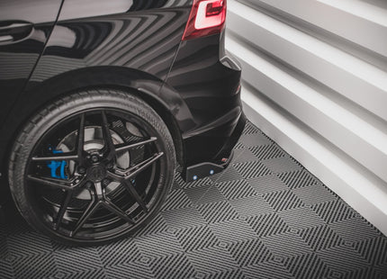 Bakre sidosplitters V.2 med flaps för VW Golf R Hatchback MK8
