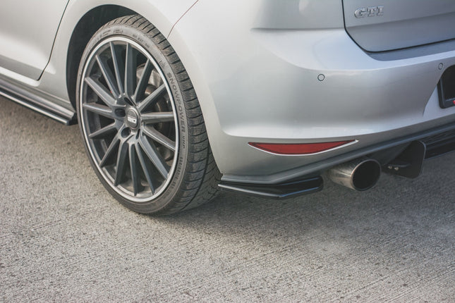 Bakre sidosplitters V.2 för VW Golf 7 GTI