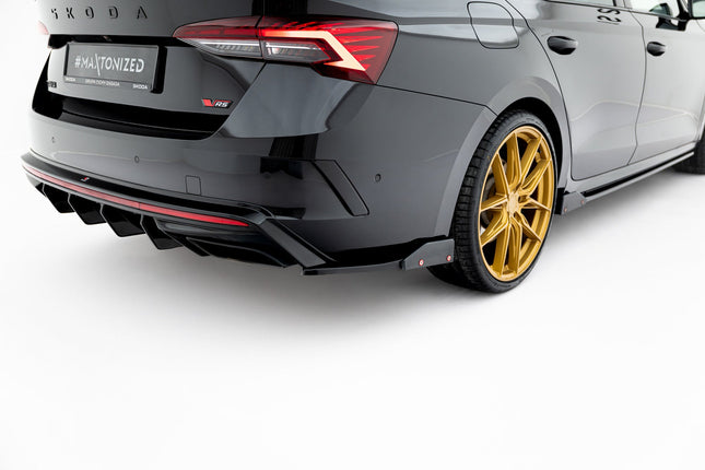 Bakre sidosplitters V.4 med flaps för Skoda Octavia RS Combi/Liftback MK4/MK4 Facelift