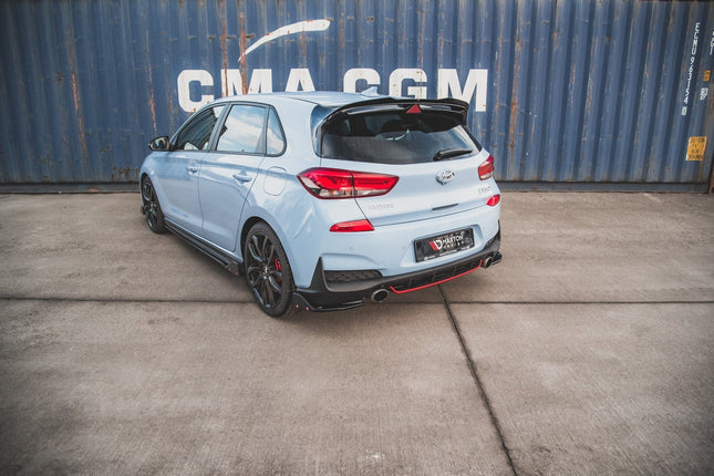 Bakre sidosplitters V.6 med flaps för Hyundai I30 N MK3 Hatchback