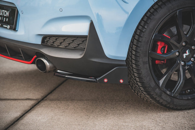 Bakre sidosplitters V.6 med flaps för Hyundai I30 N MK3 Hatchback