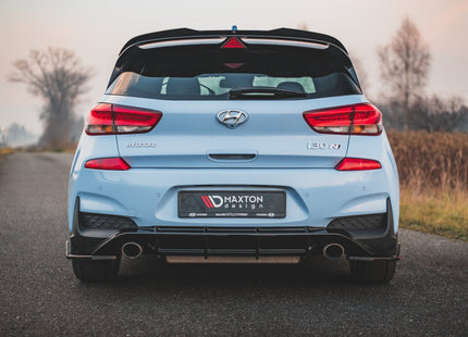Bakre sidosplitters V.7 med flaps för Hyundai I30 N MK3 Hatchback