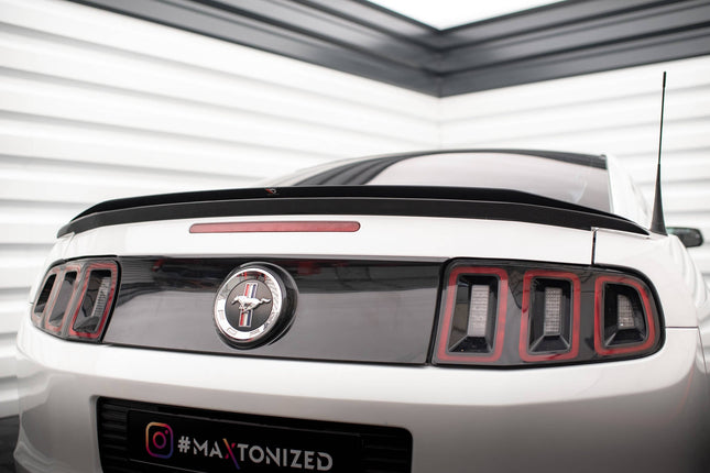 Spoilerläpp för Ford Mustang MK5 Facelift